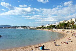 Beaches in Cannes Information
